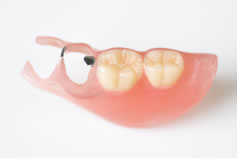 エステティック耐久義歯